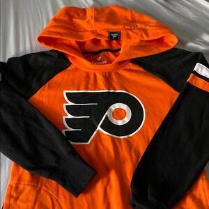Fanatics Philadelphia Flyers Orange and Black Logo Hoodie NHL